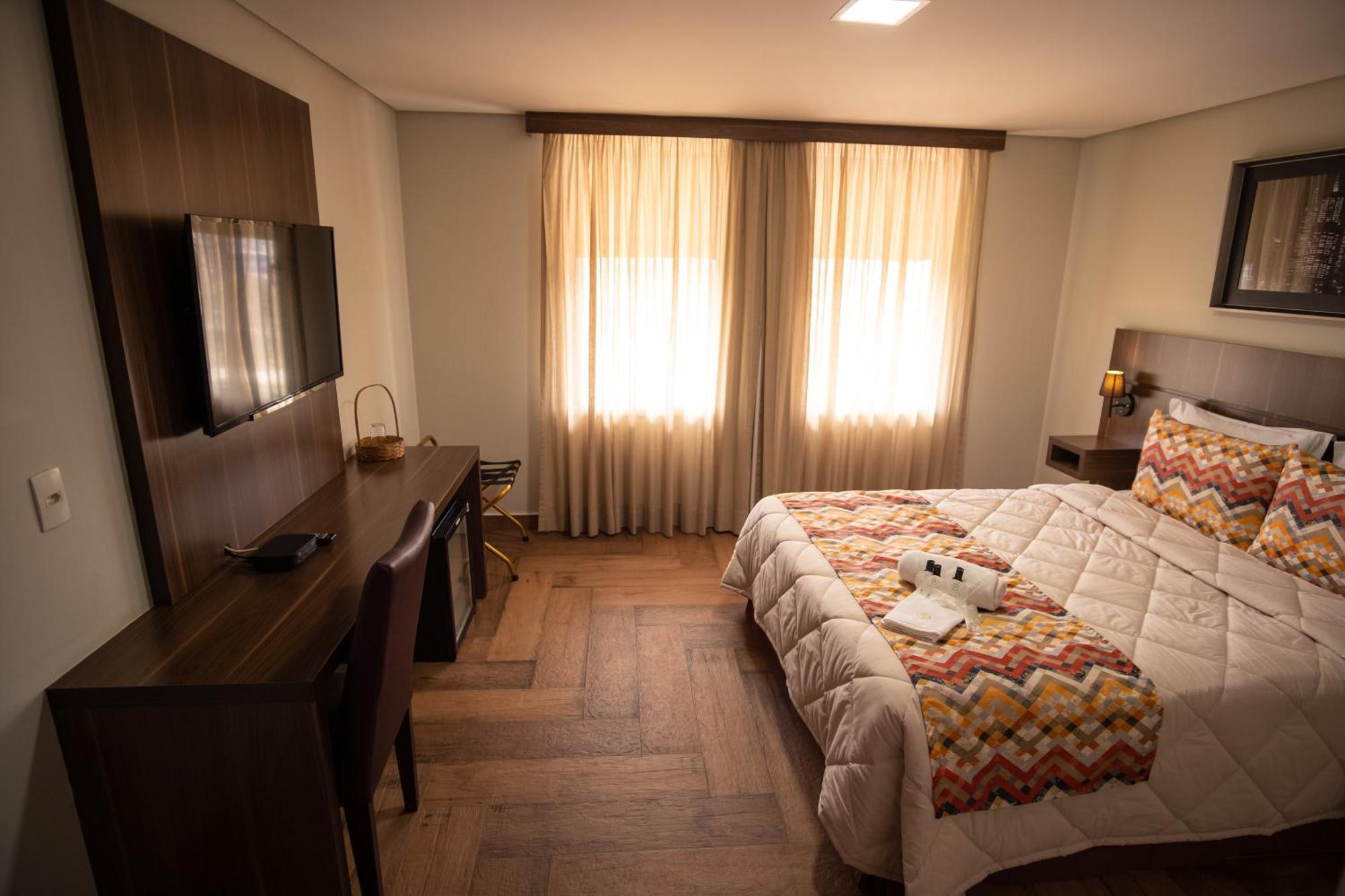 Padom Business Hotel Bragança Paulista 외부 사진