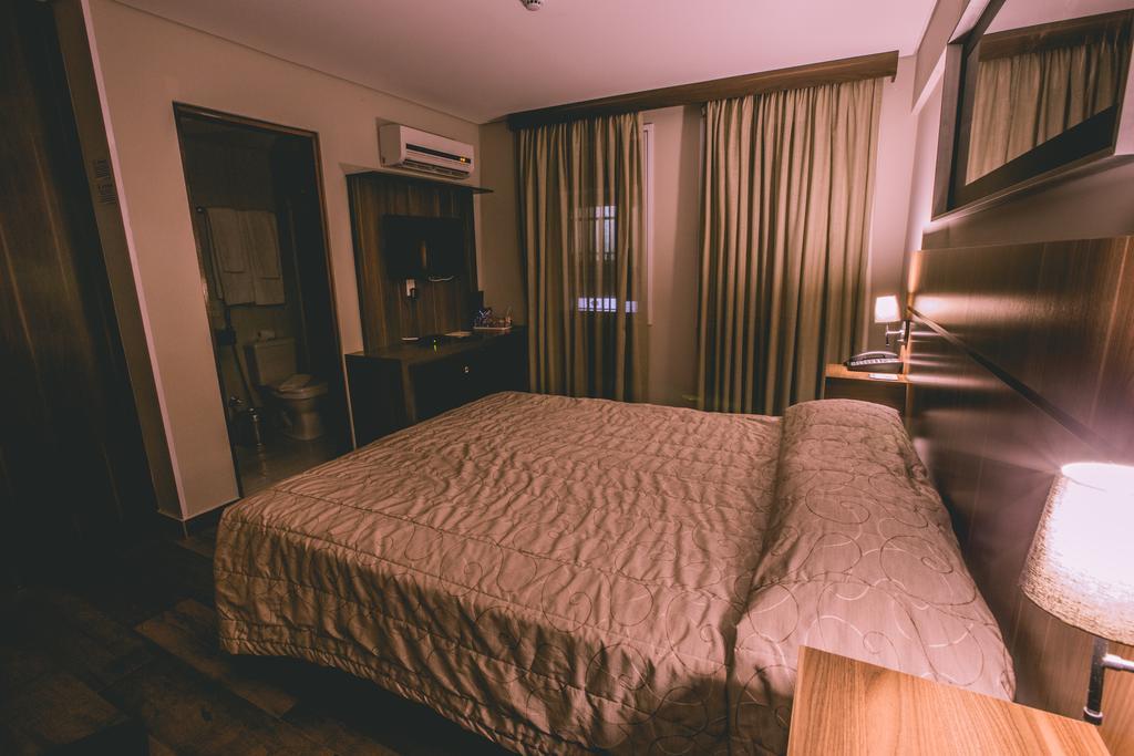 Padom Business Hotel Bragança Paulista 객실 사진