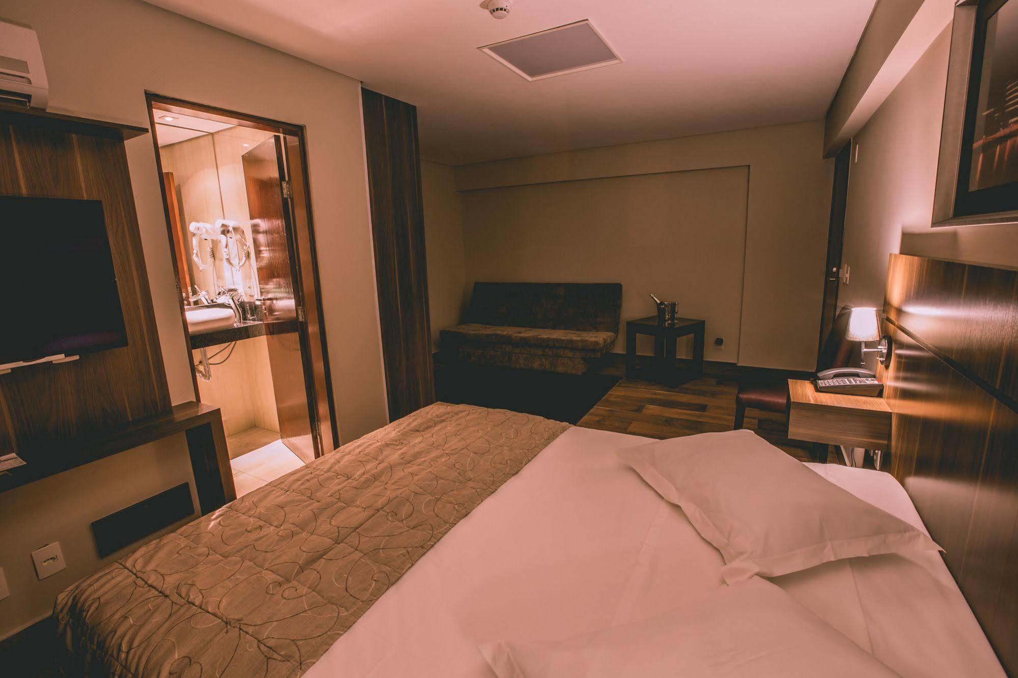 Padom Business Hotel Bragança Paulista 외부 사진